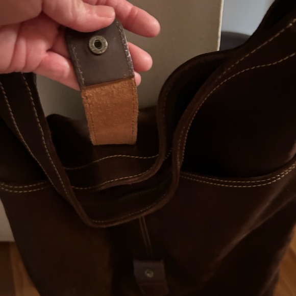 Brown Leather Bags with Spacious Interior - Picture 8 of 9